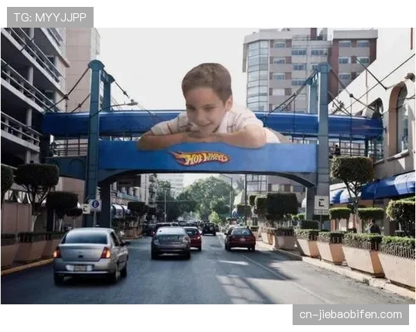 转播花絮：虚拟广告牌技术实时替换场边广告，适配不同地区观众